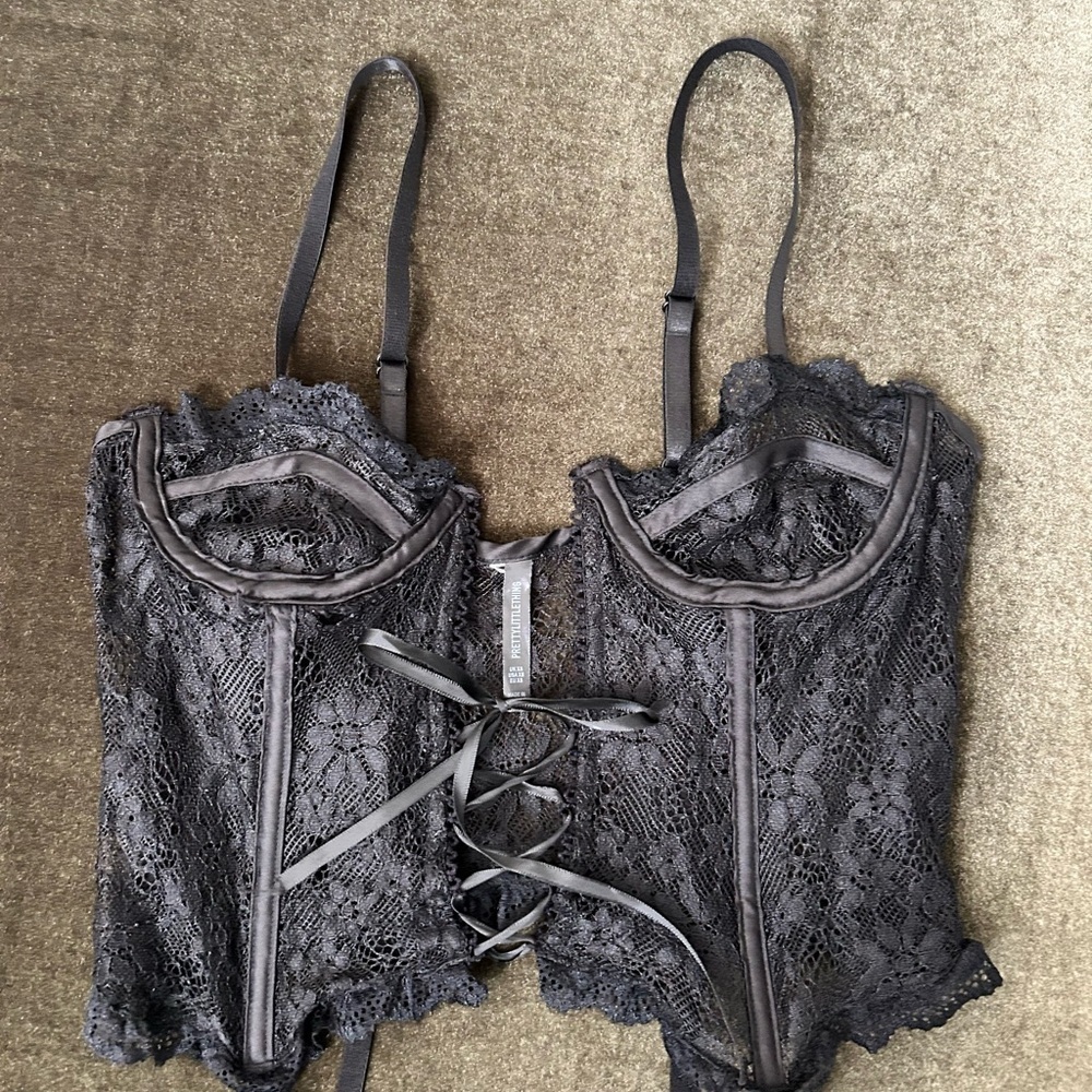 PrettyLittleThing Black Lace Bustier